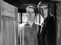 Сквозь тёмное стекло (1961)