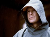 Неуязвимый (2000)